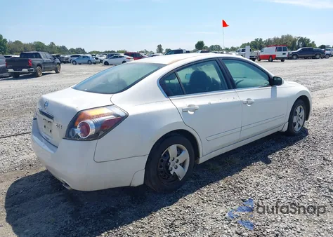 2007 Nissan Altima 2.5 S from USA, damaged, VIN 1N4AL21E17N496446